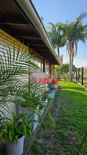 CASA DE ESQUINA EM PRAIA CURMIM!: 24ª foto da galeria de imagens do imóvel