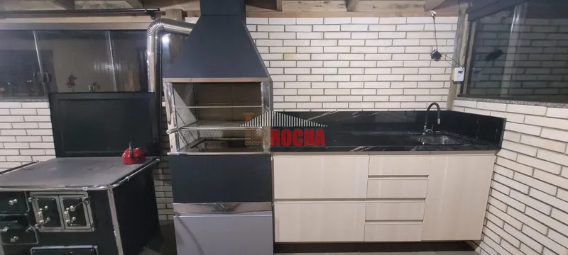 CASA DE ESQUINA EM PRAIA CURMIM!: 16ª foto da galeria de imagens do imóvel