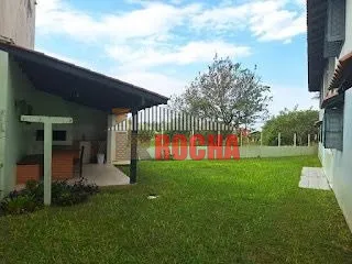 CASA EM PRAIA DE TORRES: 8ª foto da galeria de imagens do imóvel