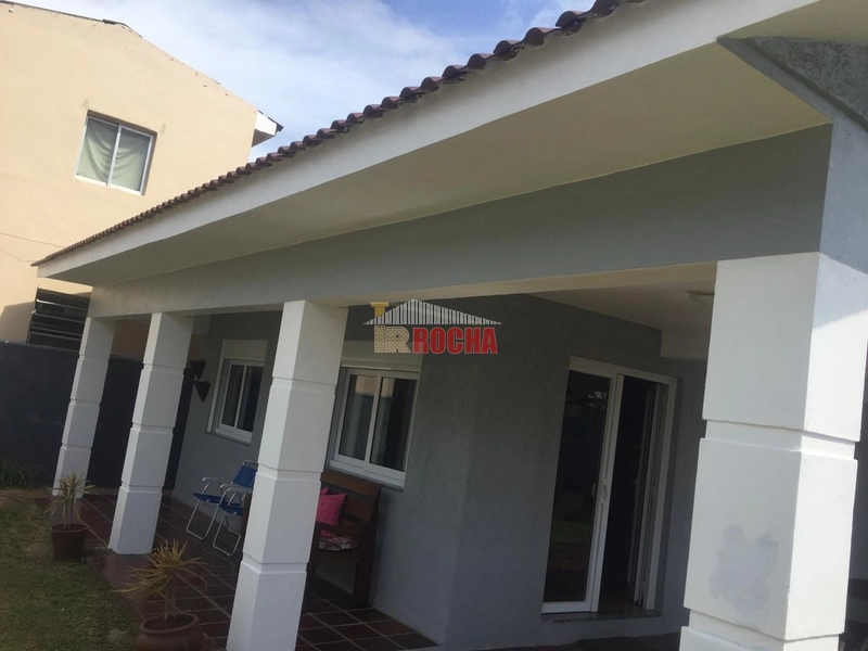 CASA EM PRAIA DE ARROIO TEIXEIRA 50 METROS DO MAR!: 26ª foto da galeria de imagens do imóvel