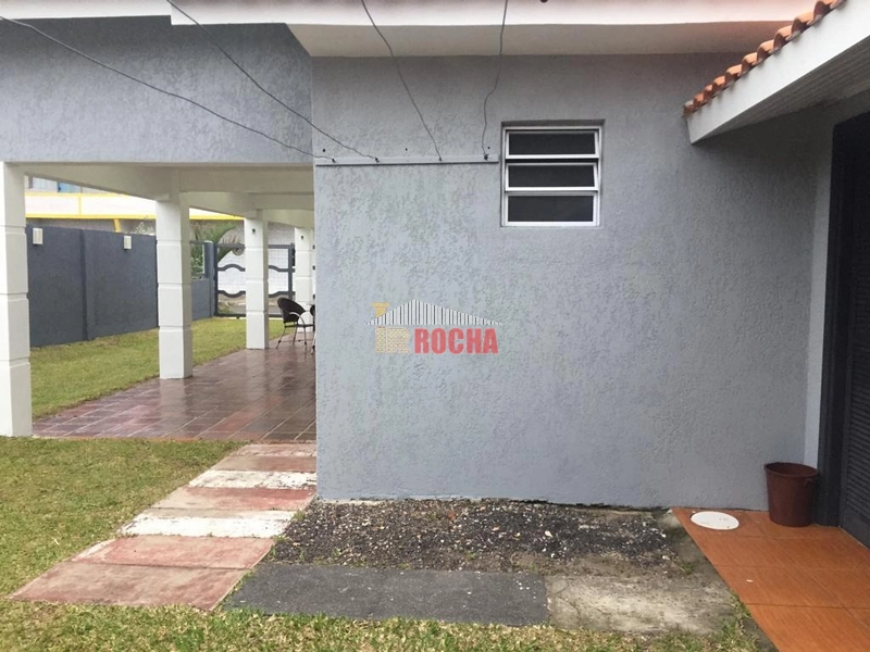 CASA EM PRAIA DE ARROIO TEIXEIRA 50 METROS DO MAR!: 28ª foto da galeria de imagens do imóvel