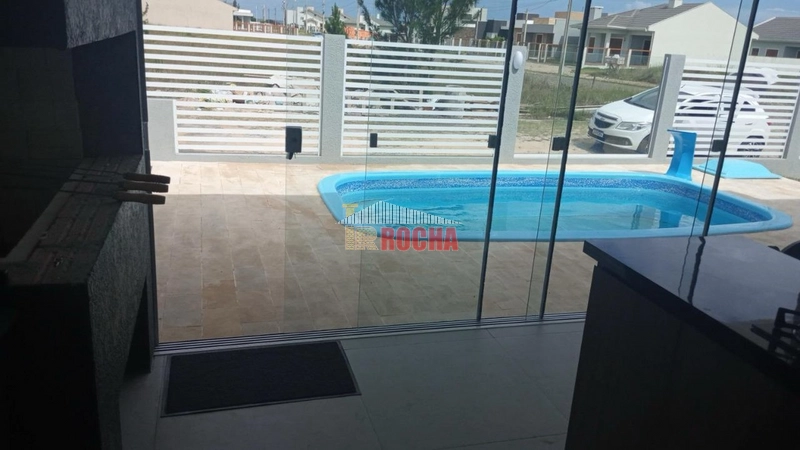LINDA CASA COM PISCINA EM CURUMIM A 300 METROS DO MAR!: 7ª foto da galeria de imagens do imóvel