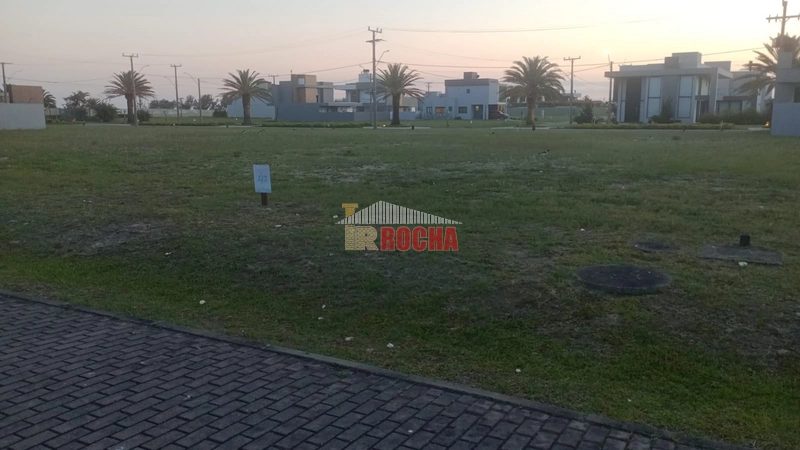 TERRENO NO CONDOMINIO ARENAS!: 2ª foto da galeria de imagens do imóvel