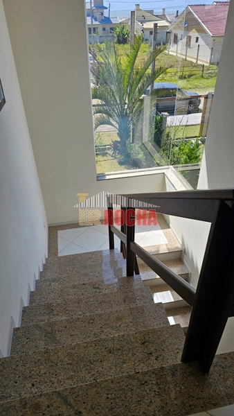 SOBRADO À UMA QUADRA DO MAR EM PRAIA DE CURUMIM!: 13ª foto da galeria de imagens do imóvel