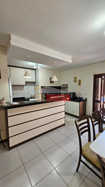 SOBRADO À UMA QUADRA DO MAR EM PRAIA DE CURUMIM!: 7ª foto da galeria de imagens do imóvel