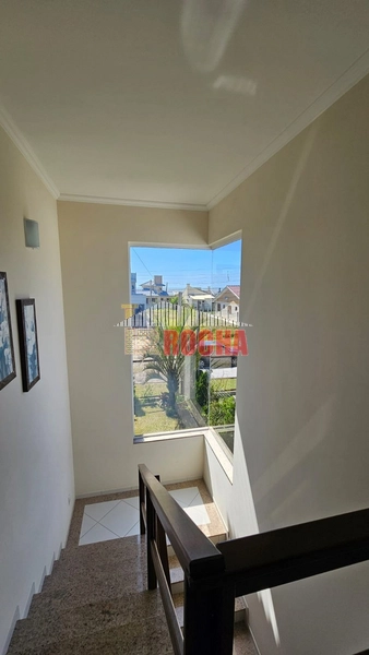 SOBRADO À UMA QUADRA DO MAR EM PRAIA DE CURUMIM!: 14ª foto da galeria de imagens do imóvel