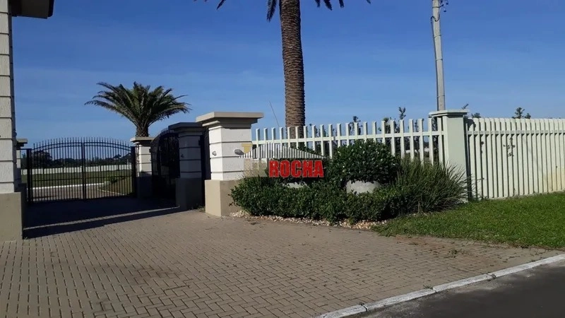 TERRENO DE ESQUINA EM MARVILLE BOULEVARD: 3ª foto da galeria de imagens do imóvel