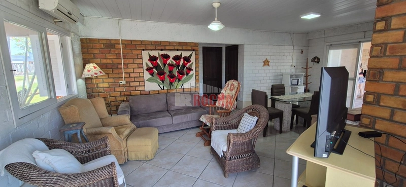 ÓTIMA CASA PARA SUAS FÉRIAS!: 8ª foto da galeria de imagens do imóvel