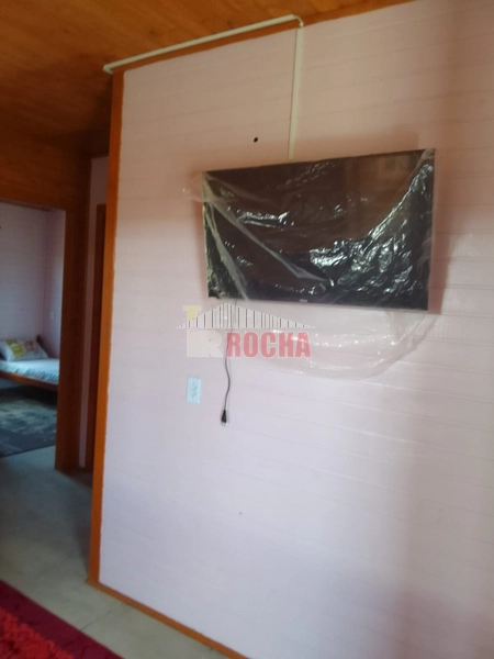 Linda casa a poucos metros do mar: 4ª foto da galeria de imagens do imóvel