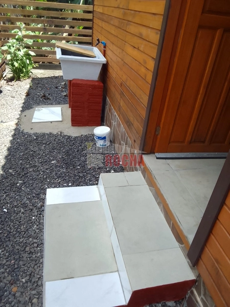 Linda casa a poucos metros do mar: 13ª foto da galeria de imagens do imóvel