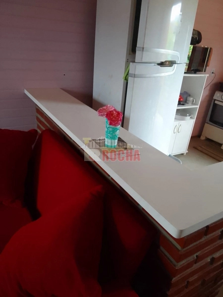 Linda casa a poucos metros do mar: 5ª foto da galeria de imagens do imóvel