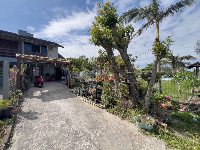 LINDO SOBRADO EM PRAIA DE CAPÃO DA CANOA!: 1ª foto da galeria de imagens do imóvel