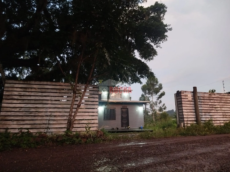 OPORTUNIDADE  DE NEGÓCIO! SOBRADO EM CHÁCARA DE MAQUINE!: 2ª foto da galeria de imagens do imóvel