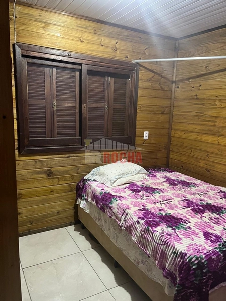 CASA DE MADEIRA EM PRAIA ARROIO TEIXEIRA!: 5ª foto da galeria de imagens do imóvel