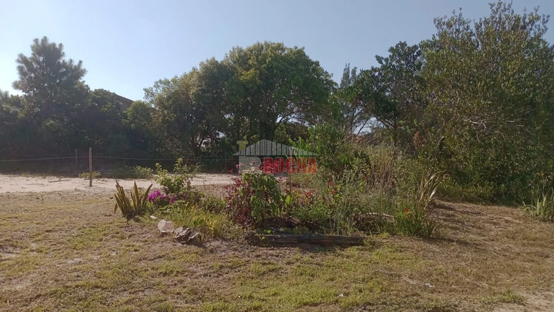 TERRENO DE ESQUINA EM PRAIA ARROIO TEIXEIRA!: 2ª foto da galeria de imagens do imóvel