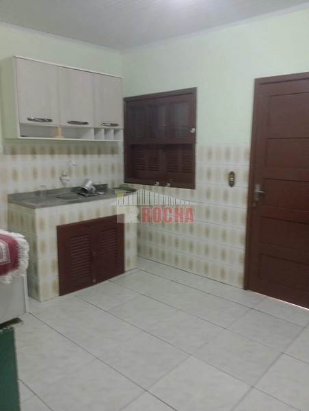 EXCLUSIVIDADE! CASA A POUCOS METROS DO MAR PRAIA ARROIO TEIXEIRA!: 7ª foto da galeria de imagens do imóvel