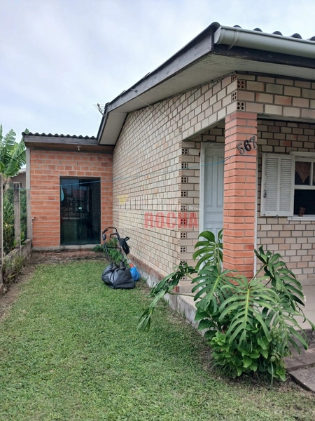 EXCLUSIVIDADE!  CASA COM AMPLO TERRENO EM PRAIA ARROIO TEIXEIRA!: 5ª foto da galeria de imagens do imóvel