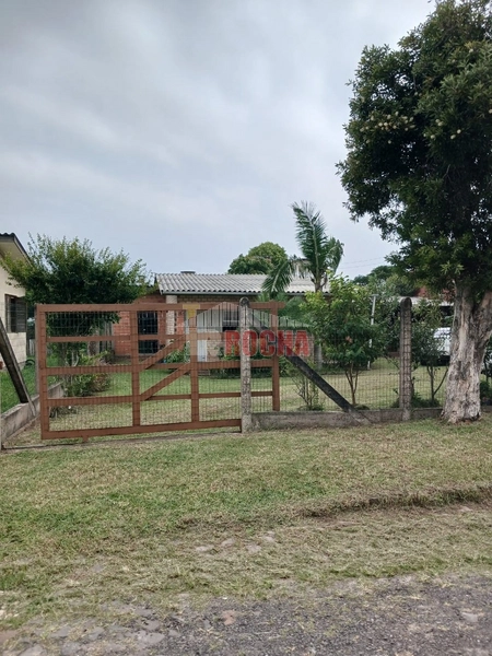 EXCLUSIVIDADE!  CASA COM AMPLO TERRENO EM PRAIA ARROIO TEIXEIRA!: 18ª foto da galeria de imagens do imóvel