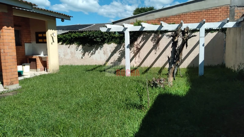 CASA  A POUCOS METROS DO MAR EM PRAIA ARROIO TEIXEIRA!: 15ª foto da galeria de imagens do imóvel