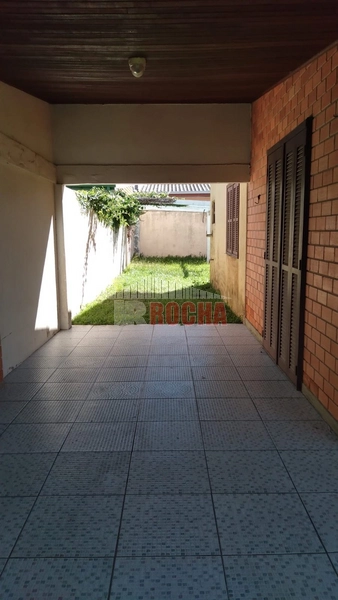 CASA  A POUCOS METROS DO MAR EM PRAIA ARROIO TEIXEIRA!: 6ª foto da galeria de imagens do imóvel