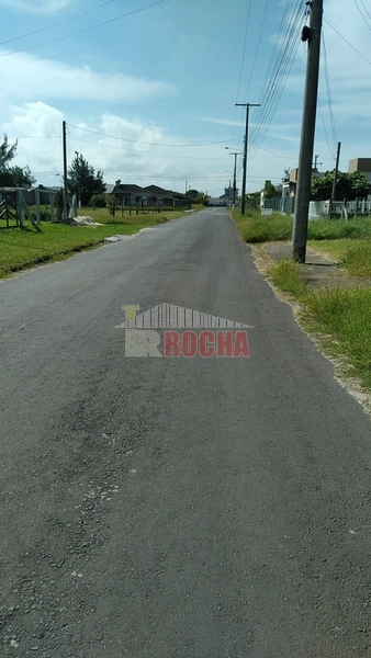 TERRENO PRÓXIMO DO MAR EM PRAIA ARROIO TEIXEIRA!: 5ª foto da galeria de imagens do imóvel