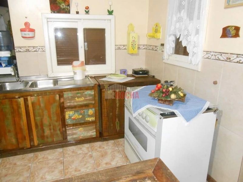 CASA A DUAS QUADRAS DO MAR  EM PRAIA ARROIO TEIXEIRA!: 10ª foto da galeria de imagens do imóvel