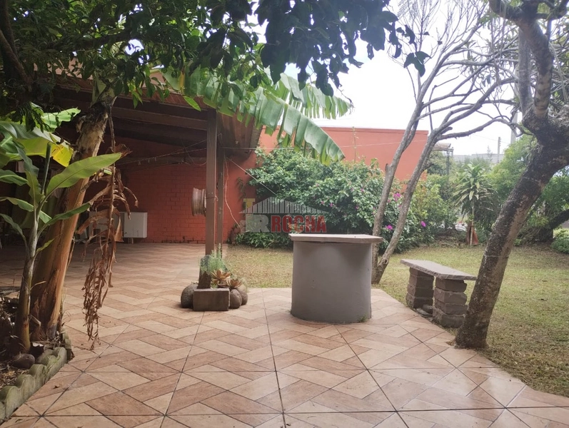 CASA A DUAS QUADRAS DO MAR  EM PRAIA ARROIO TEIXEIRA!: 27ª foto da galeria de imagens do imóvel