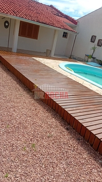 LINDA CASA A POUCOS METROS DO MAR EM PRAIA ARROIO TEIXEIRA!: 3ª foto da galeria de imagens do imóvel