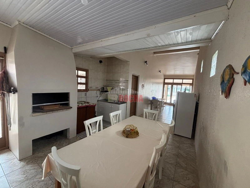 LINDA CASA A POUCOS METROS DO MAR EM PRAIA ARROIO TEIXEIRA!: 15ª foto da galeria de imagens do imóvel