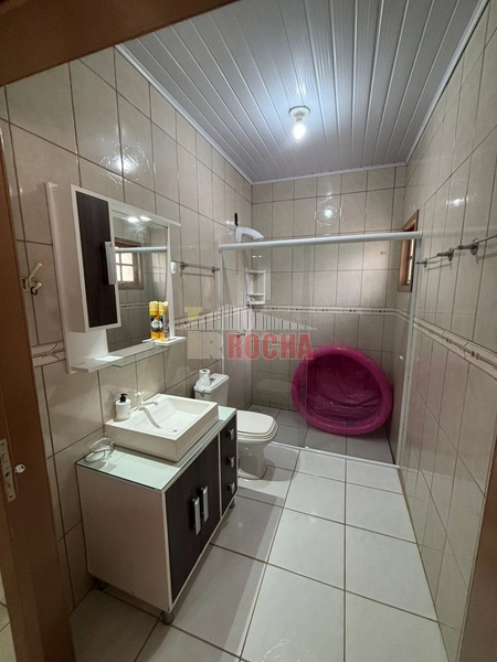 LINDA CASA A POUCOS METROS DO MAR EM PRAIA ARROIO TEIXEIRA!: 8ª foto da galeria de imagens do imóvel