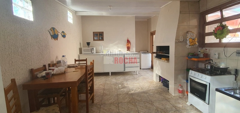 LINDA CASA A POUCOS METROS DO MAR EM PRAIA ARROIO TEIXEIRA!: 16ª foto da galeria de imagens do imóvel