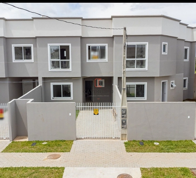 Sobrado com 3 quartos (uma suite) a venda No Uberaba: 1ª foto da galeria de imagens do imóvel