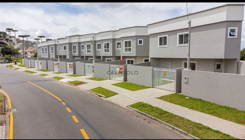 Sobrado com 3 quartos (uma suite) a venda No Uberaba: 2ª foto da galeria de imagens do imóvel