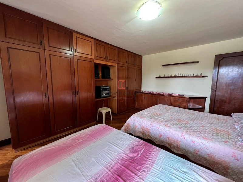 Sobrado 4 quartos (uma suite master) a venda no Santa Quitéria: 8ª foto da galeria de imagens do imóvel