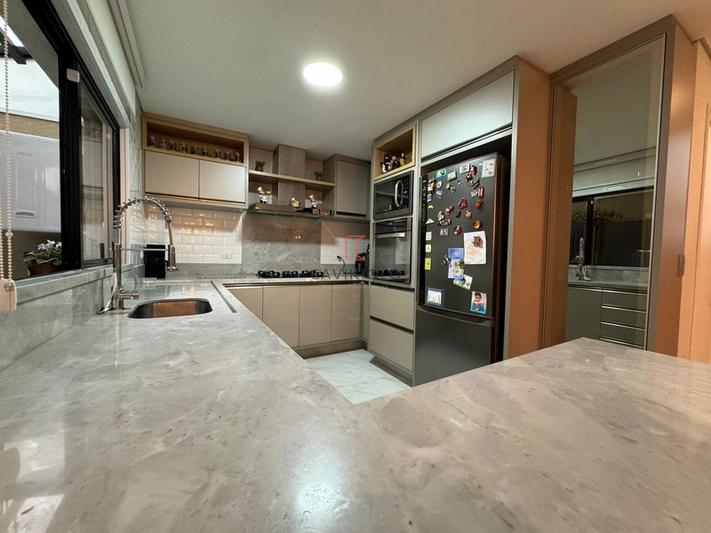 Sobrado Triplex 3 quartos (uma suite) a venda no Xaxim: 9ª foto da galeria de imagens do imóvel