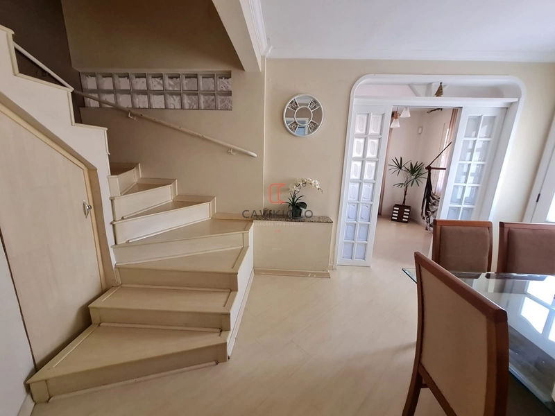 Sobrado com ático 4 quartos ( 2 suítes ) a venda no Aristocrata.: 6ª foto da galeria de imagens do imóvel