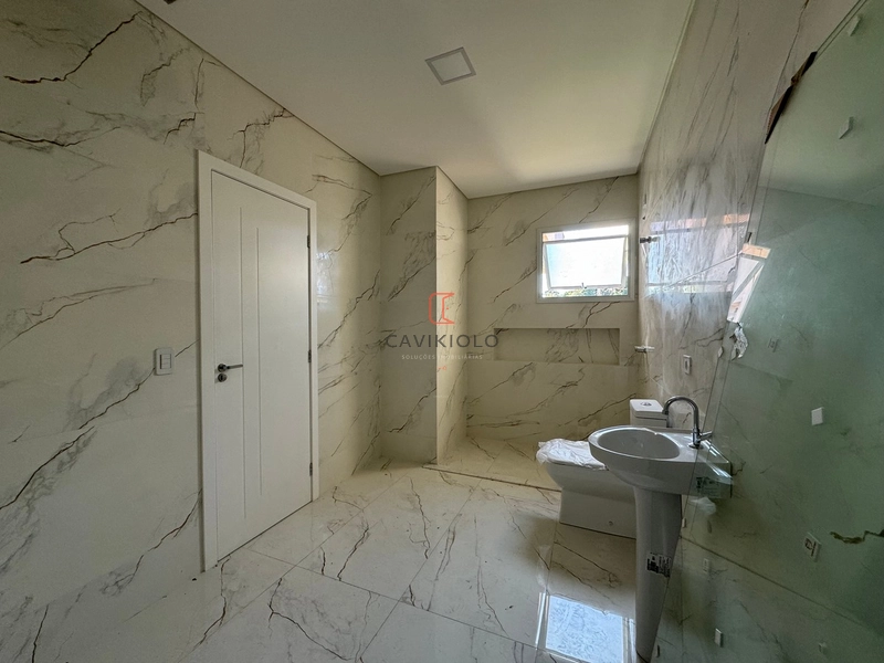 Sobrado com 4 quartos (3 suites) a venda no Umbará: 17ª foto da galeria de imagens do imóvel