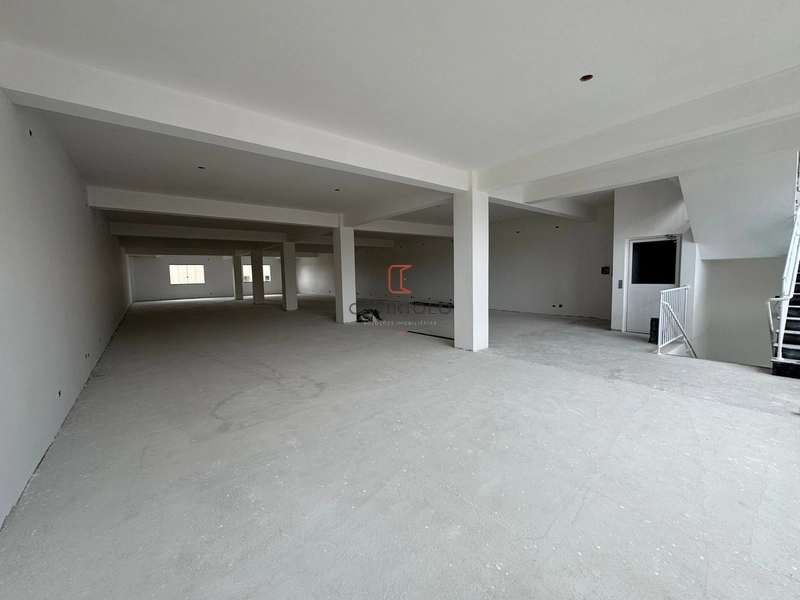 Sala Comercial 360,00m2 para locaçao - Pioneiros em Fazenda Rio Grande: 3ª foto da galeria de imagens do imóvel