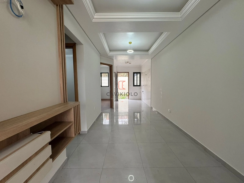 Casa 3 quartos a venda no Bairro Nacoes em Fazenda Rio Grande: 2ª foto da galeria de imagens do imóvel