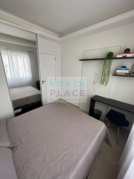 Este apartamento de cobertura no Edifício Interprise Center: 19ª foto da galeria de imagens do imóvel