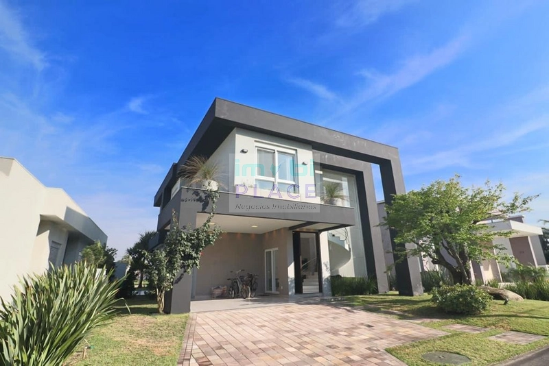 Casa Mobiliada e Decorada à Venda: 2ª foto da galeria de imagens do imóvel