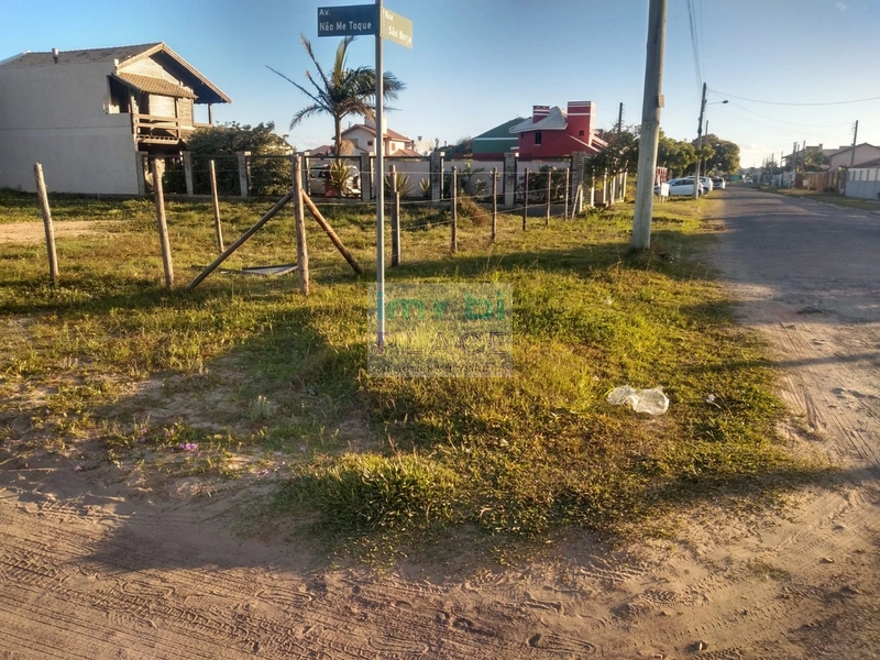 Terreno à Venda – Ótima Localização e Potencial: 1ª foto da galeria de imagens do imóvel
