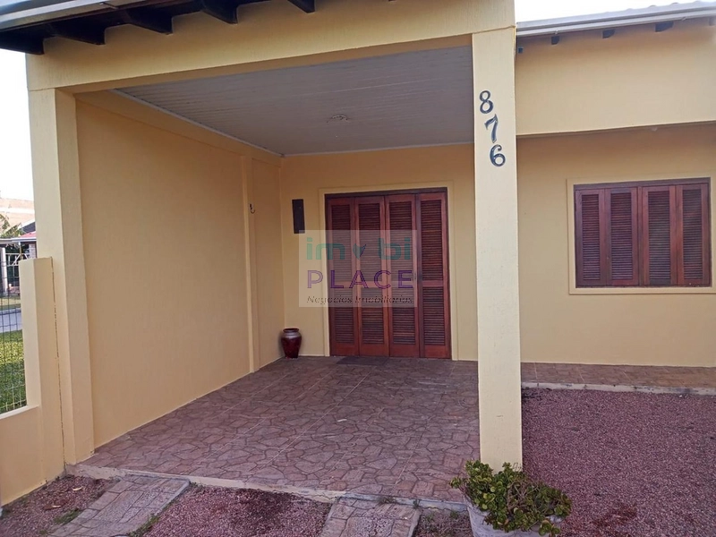 Casa 2 dormitórios: 1ª foto da galeria de imagens do imóvel