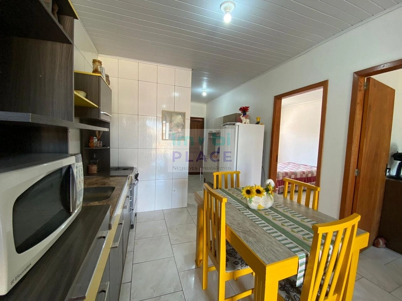 Casa 2 dormitórios: 8ª foto da galeria de imagens do imóvel