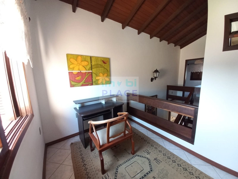 Bela Casa em Região Privilegiada - Conforto, Elegância e Espaço!: 15ª foto da galeria de imagens do imóvel