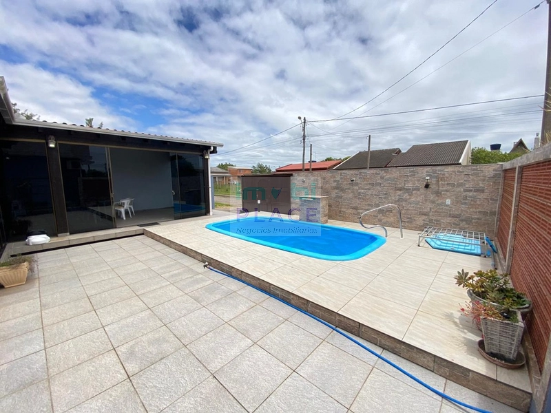 Excelente Casa com Piscina à Venda!: 2ª foto da galeria de imagens do imóvel