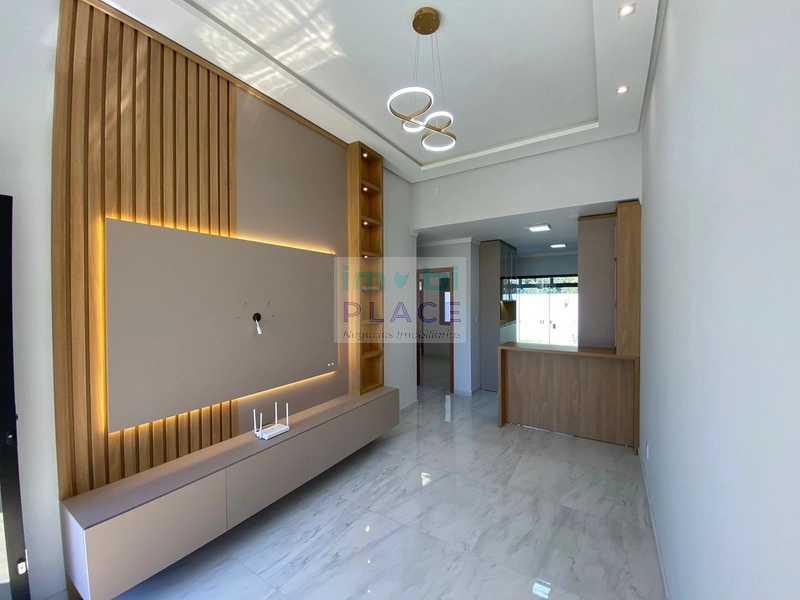 Linda e Super Moderna Casa à Venda!: 9ª foto da galeria de imagens do imóvel