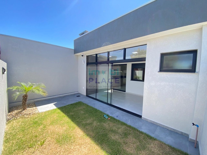 Linda e Super Moderna Casa à Venda!: 35ª foto da galeria de imagens do imóvel
