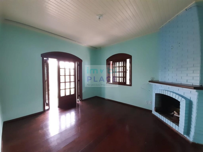 Linda Casa à Venda em Excelente Localização: 5ª foto da galeria de imagens do imóvel