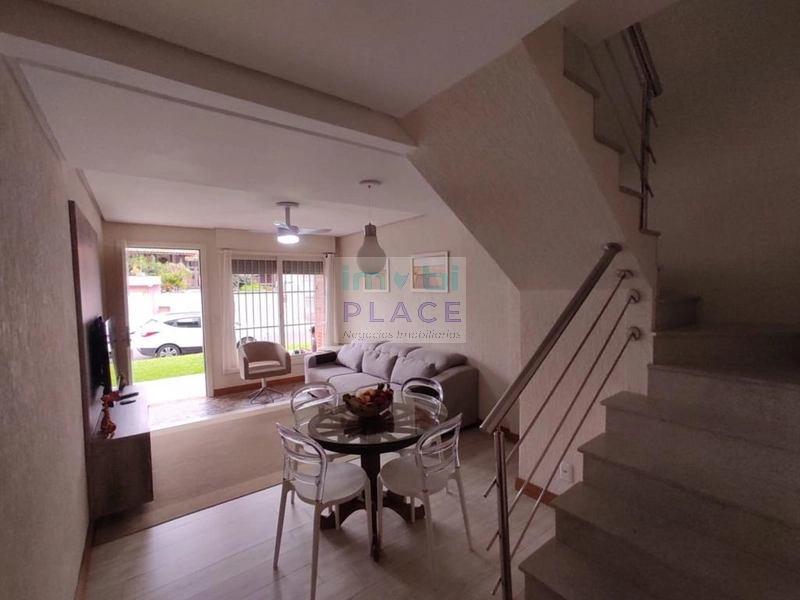 Lindo Duplex em Condomínio - Excelente Localização: 6ª foto da galeria de imagens do imóvel